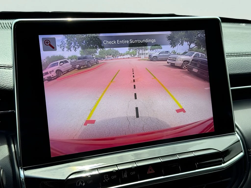 Used 2022 Red Jeep Limited image 26
