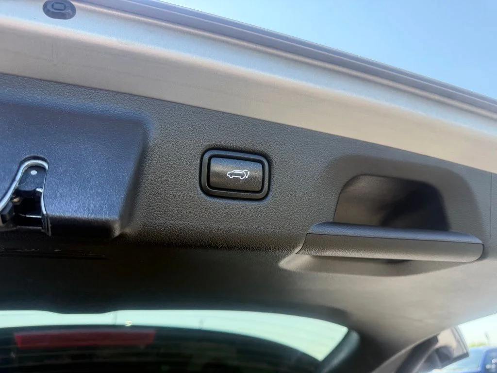 Certified Used 2025 Silver Hyundai SEL image 43