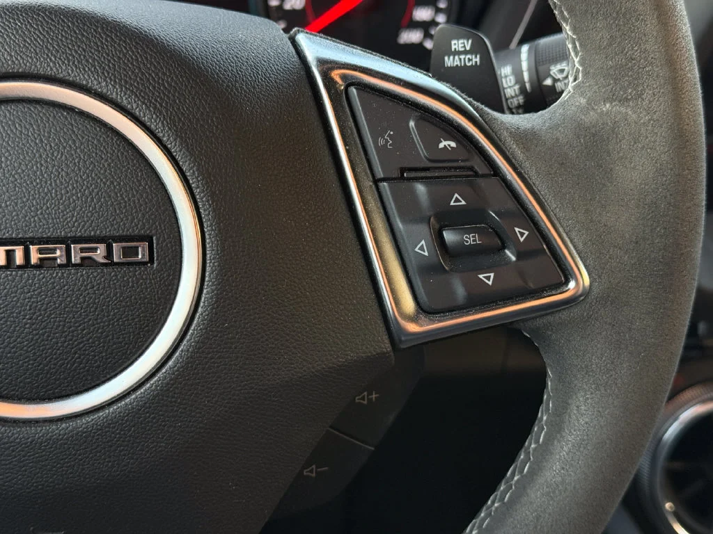 Used 2018 SUMMIT WHITE Chevrolet 1SS image 19