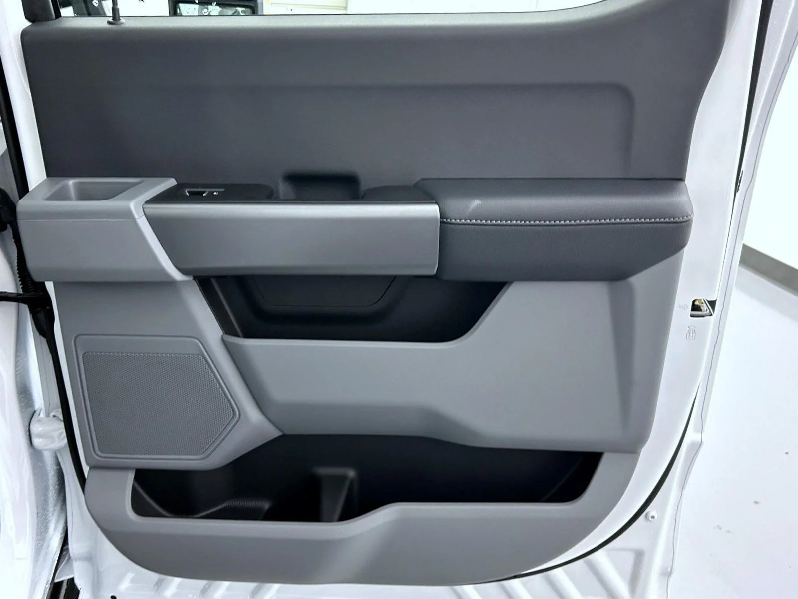 New 2026 White Ford XL image 17