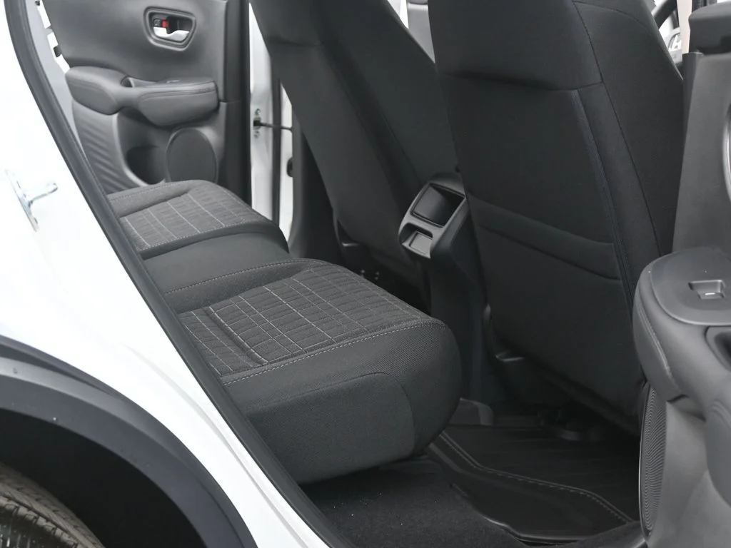 New 2026 Platinum White Pearl Honda LX image 14