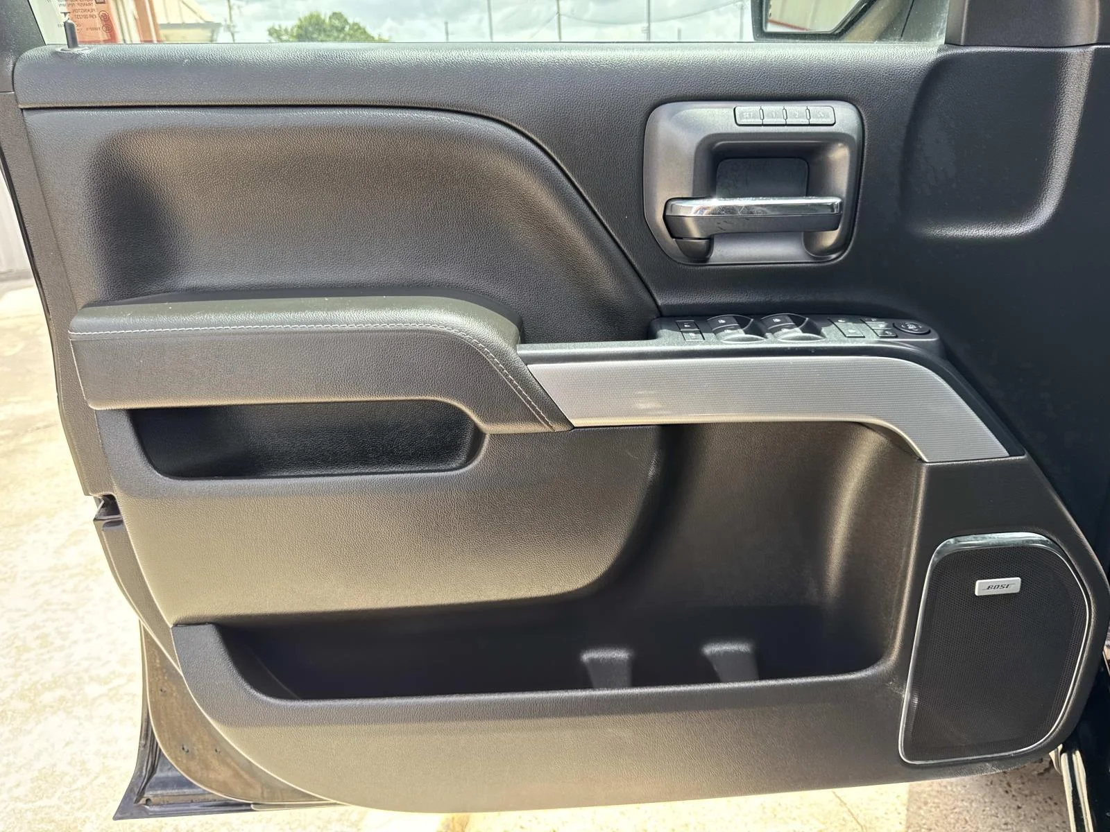 Used 2017 Black Chevrolet LTZ image 18