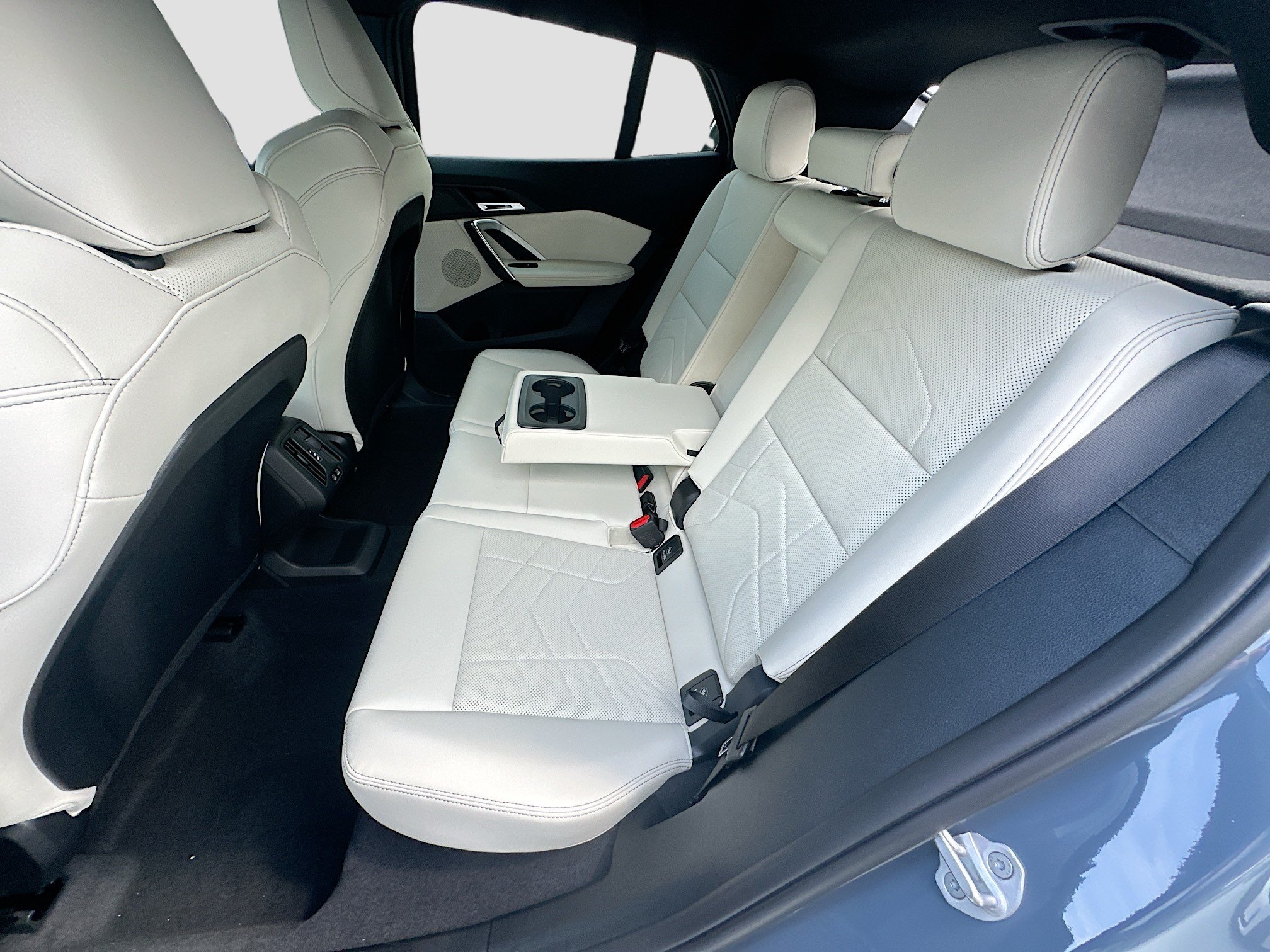 New 2026 Storm Bay Metallic BMW xDrive28i image 18