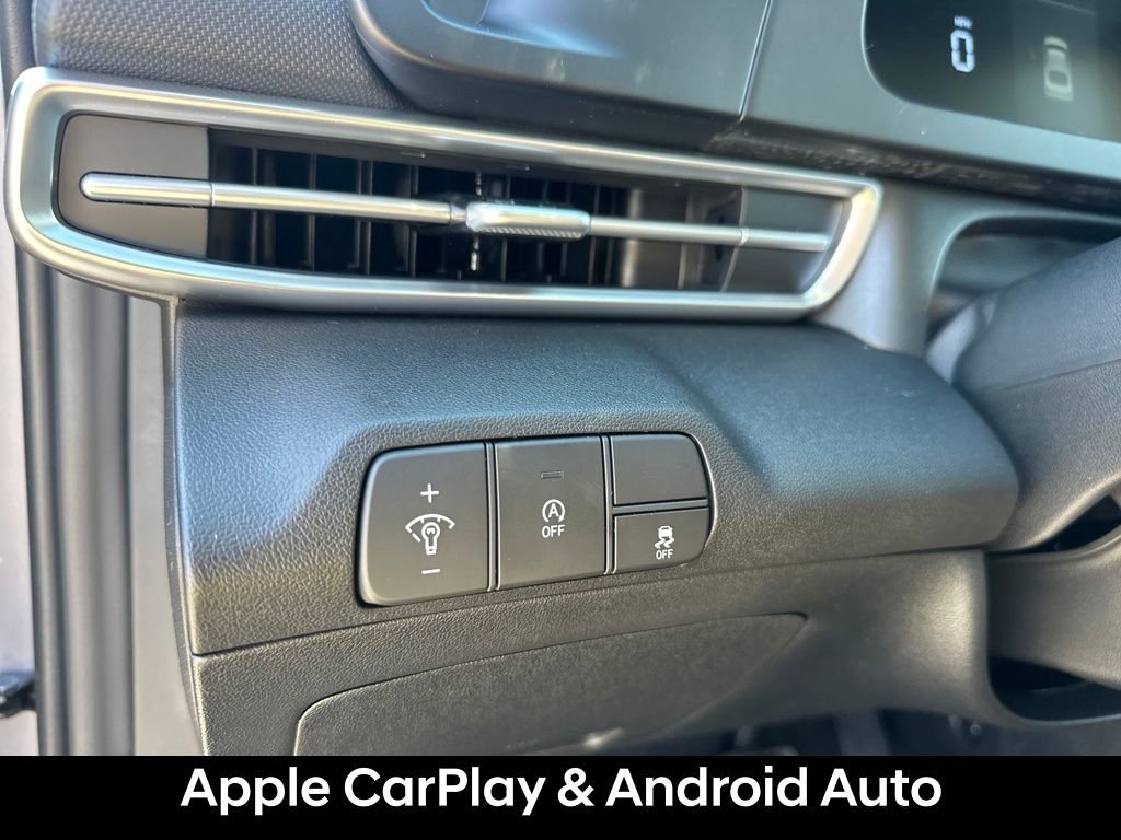 Certified Used 2026 Fluid Metal Hyundai SE image 19