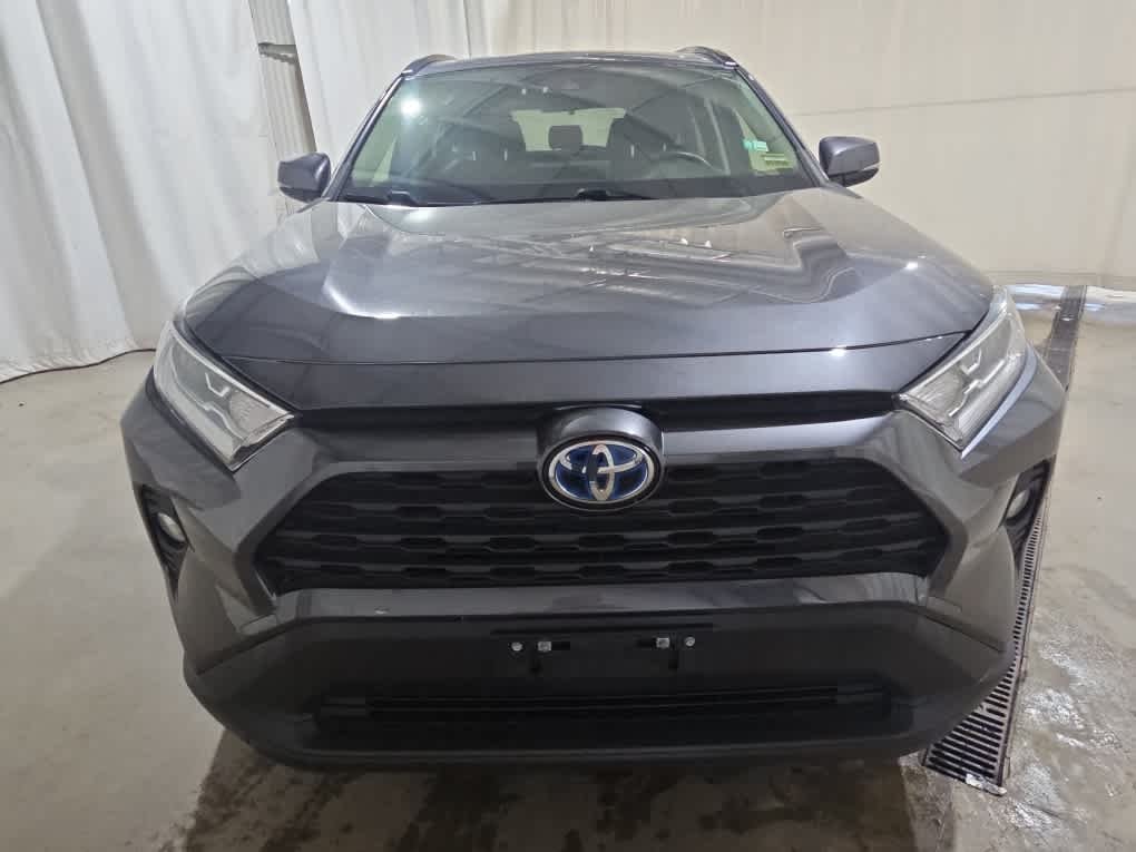 Used 2020 Magnetic Gray Metallic Toyota Hybrid XLE image 9