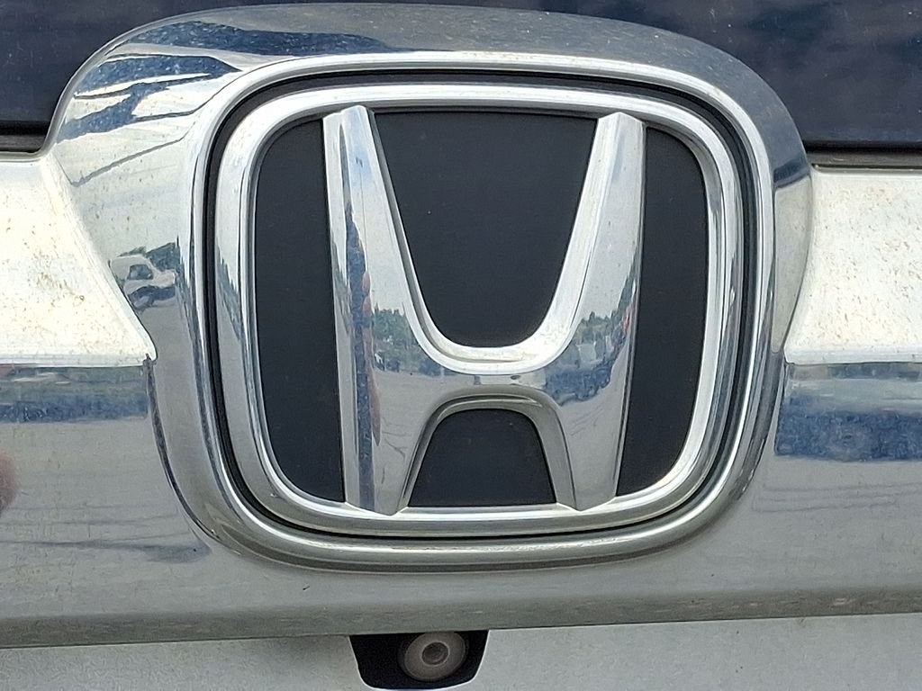 Used 2015 Silver Honda EX image 9