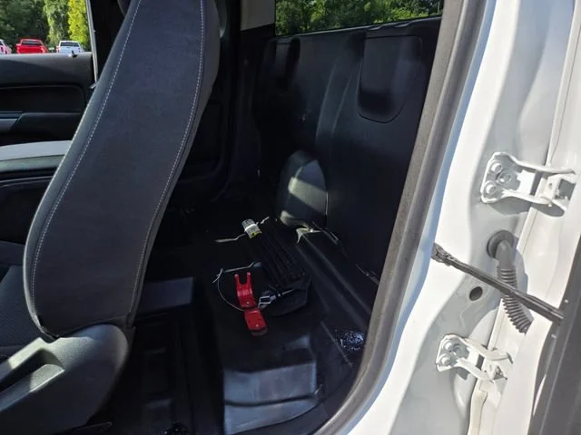 Used 2022 Summit White Chevrolet LT image 11