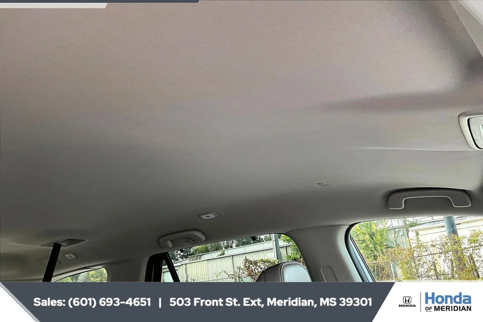 Used 2023 Lunar Silver Metallic Honda EX-L image 16