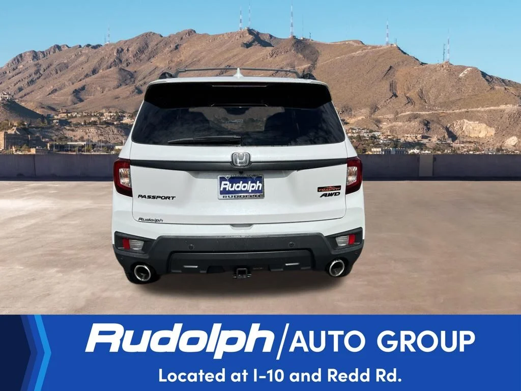 Used 2023 White Honda TrailSport image 4