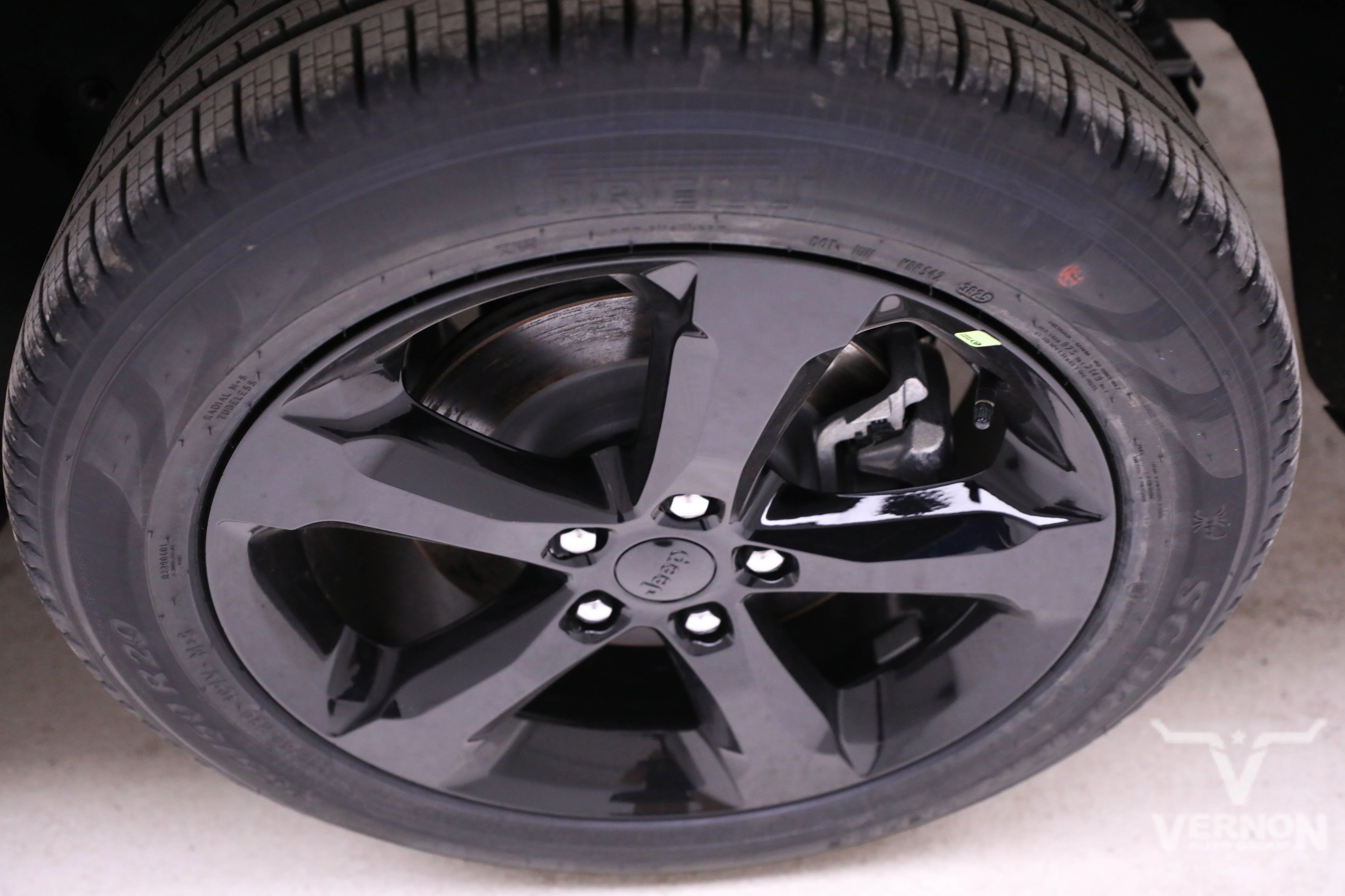 New 2025 Jeep Grand Cherokee L Limited 4x4