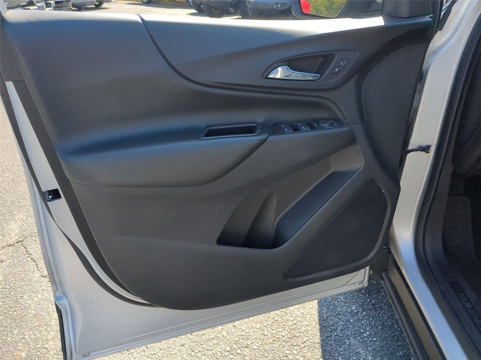 Used 2020 Silver Ice Metallic Chevrolet LT image 15