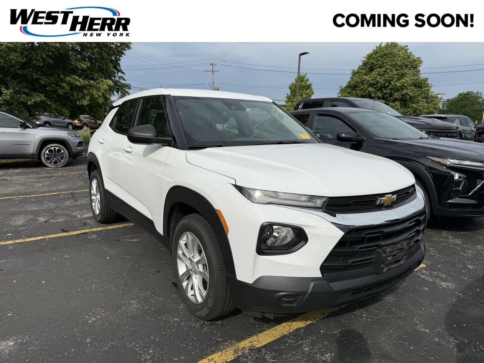 Used 2023 Summit White Chevrolet LS image 1