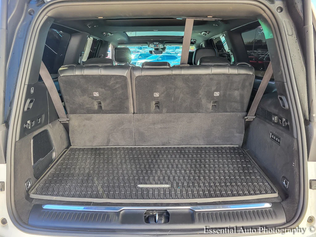 Used 2022 Bright White Clearcoat Jeep Series I image 22
