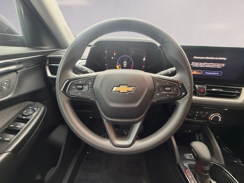 Used 2025 Black Chevrolet LT image 13