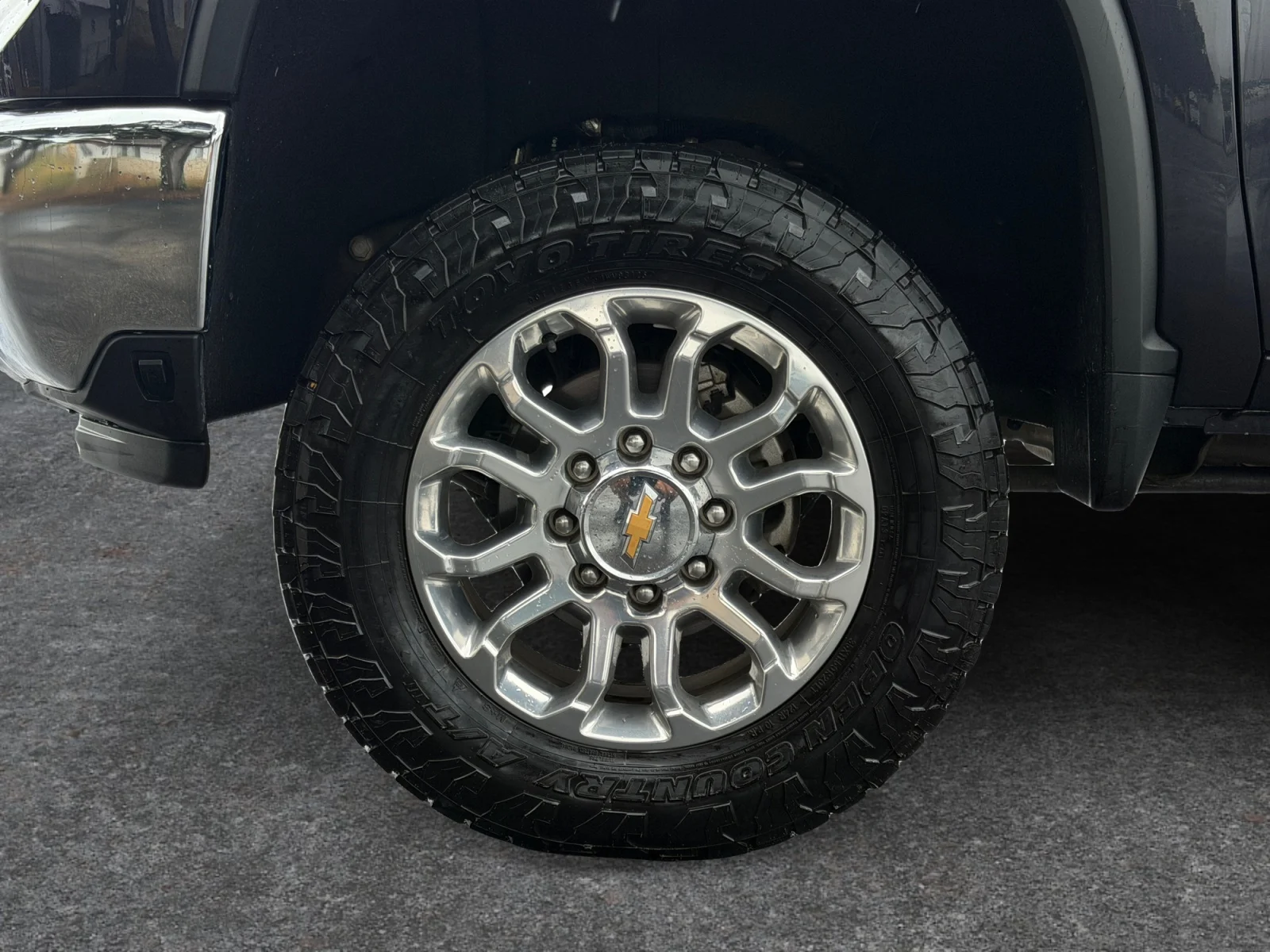 Used 2024 Dark Ash Metallic Chevrolet LTZ image 9