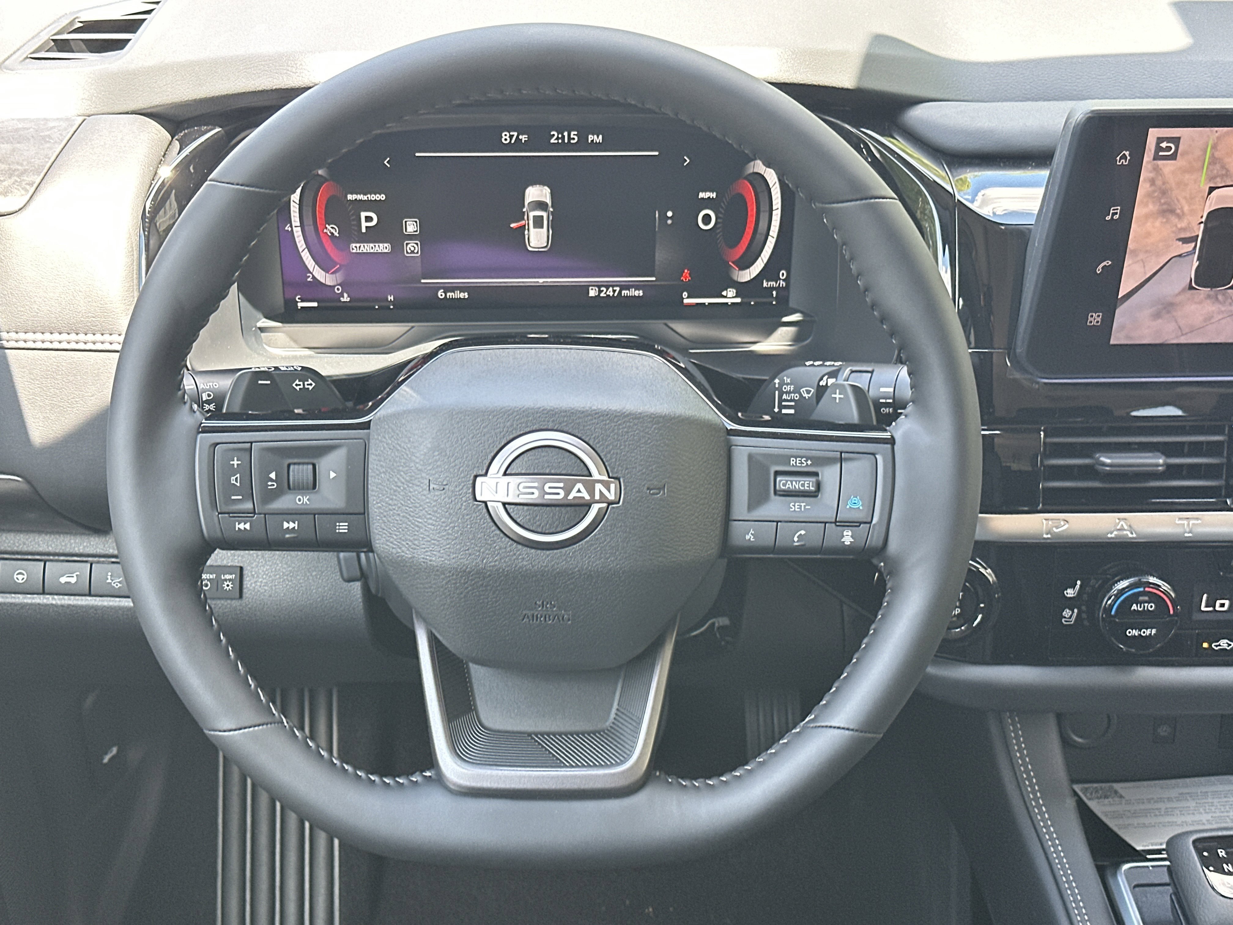New 2026 Everest White Pearl Tricoat Nissan Platinum image 24
