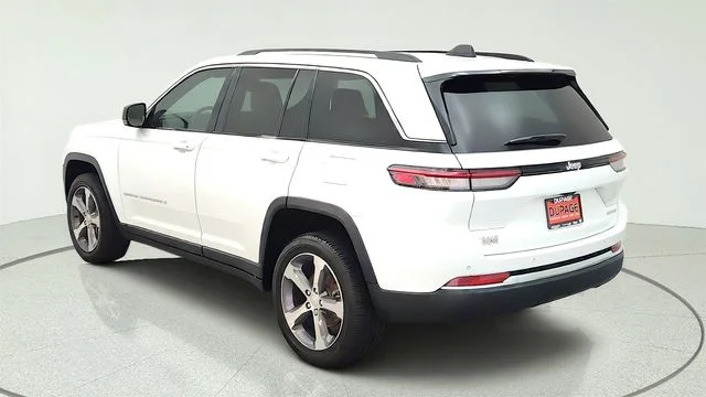 Used 2023 White Jeep Limited image 9