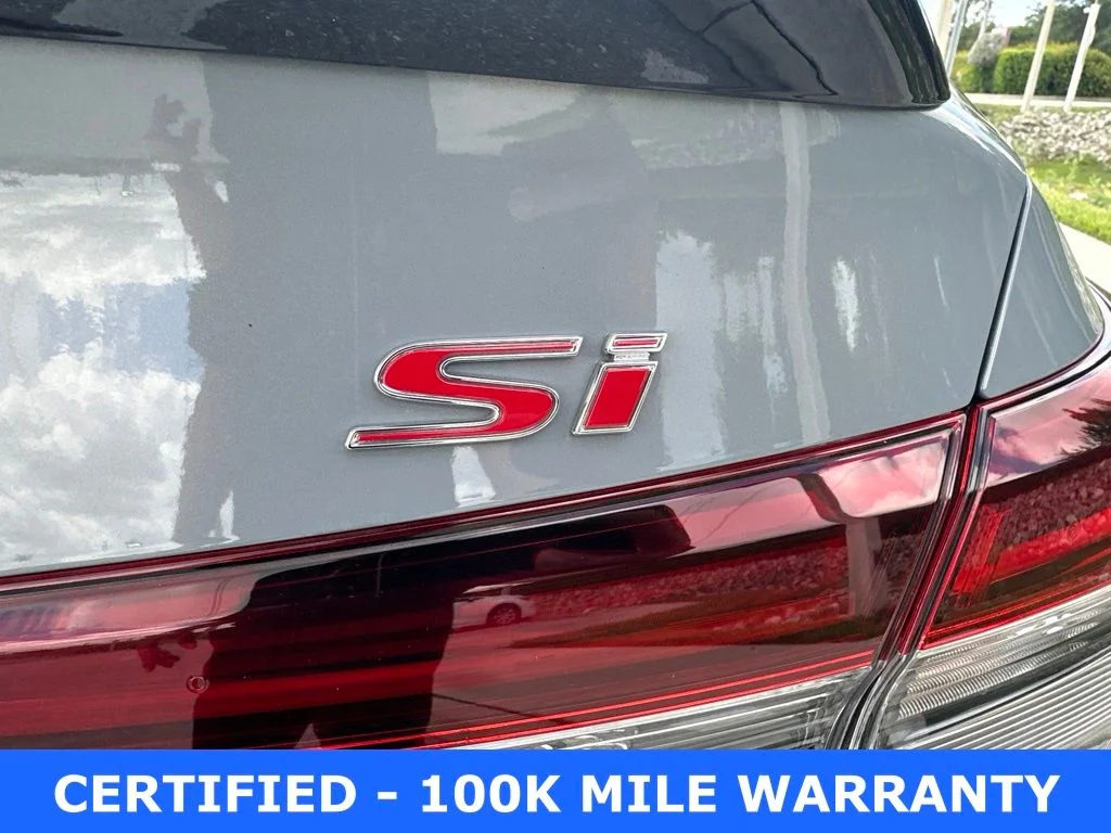 Certified Used 2025 Urban Gray Pearl Honda  image 8