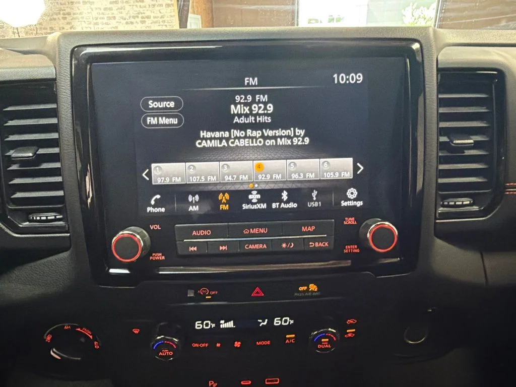 Used 2024 Super Black Nissan PRO-4X image 18
