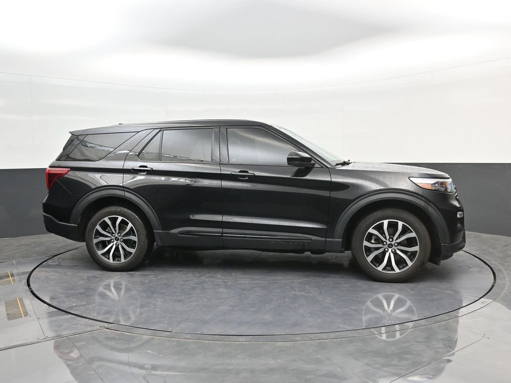 Used 2022 Black Ford ST image 9