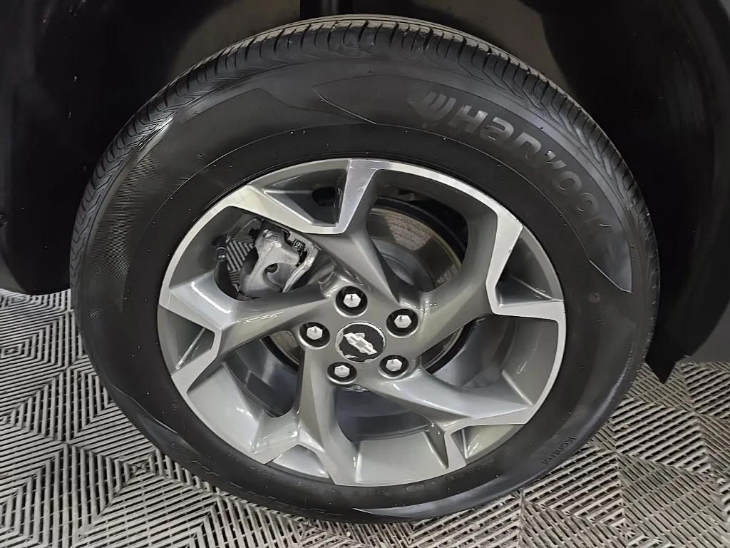 Used 2024 Blue Chevrolet LT image 13