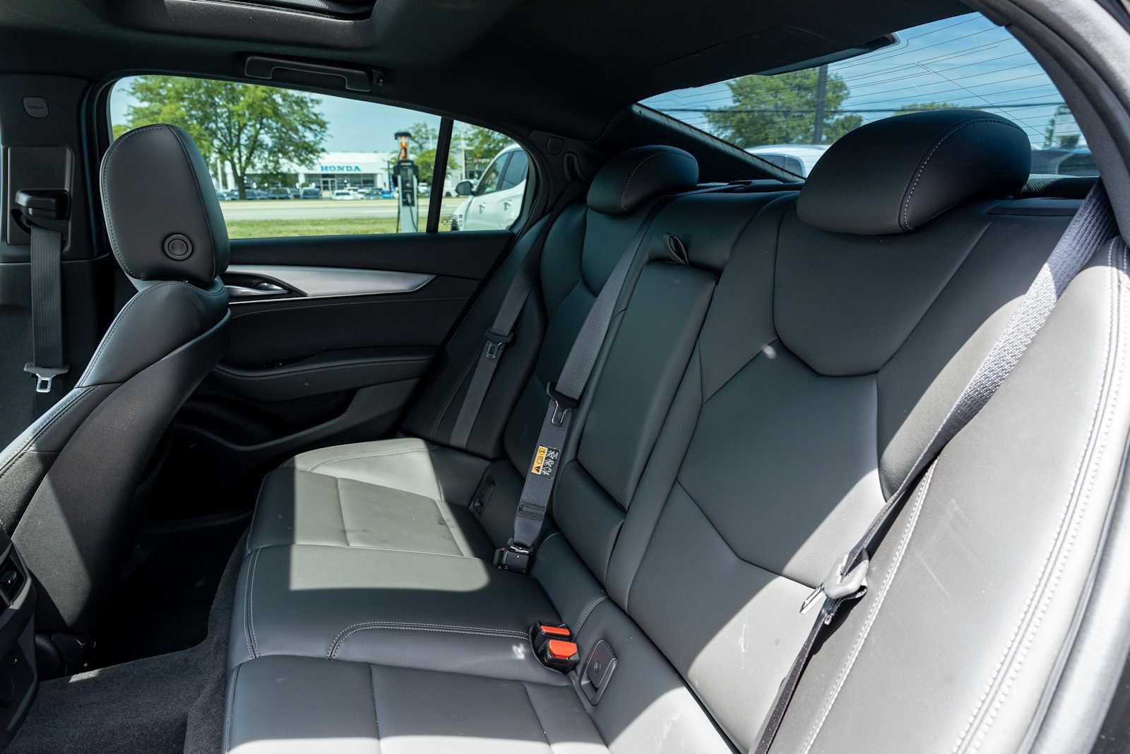 Used 2023 Black Raven Cadillac Luxury image 31