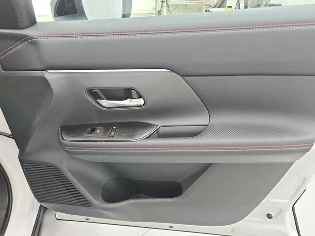 New 2026 White Nissan SR image 35