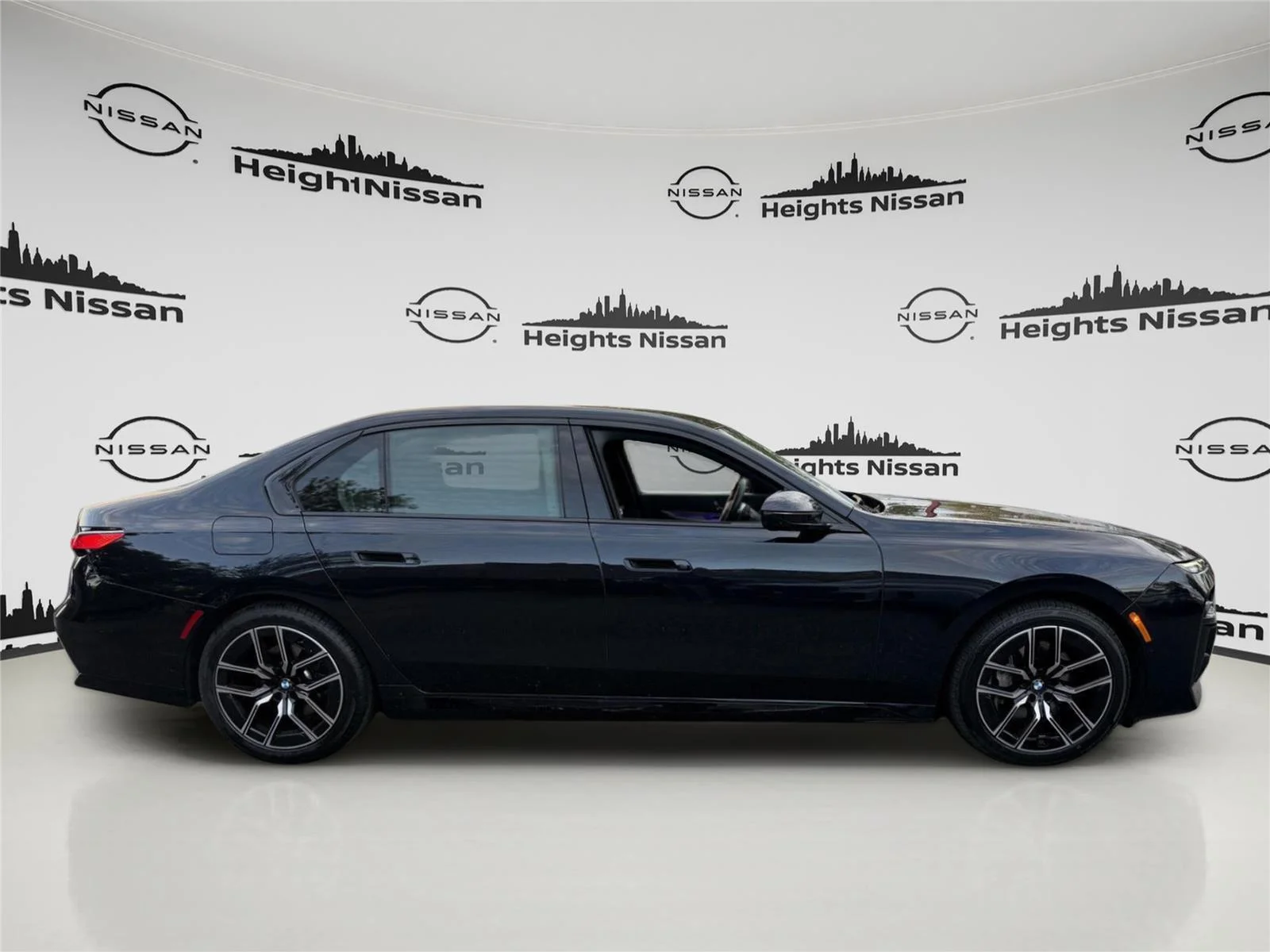Used 2025 BK BMW 740i xDrive image 6