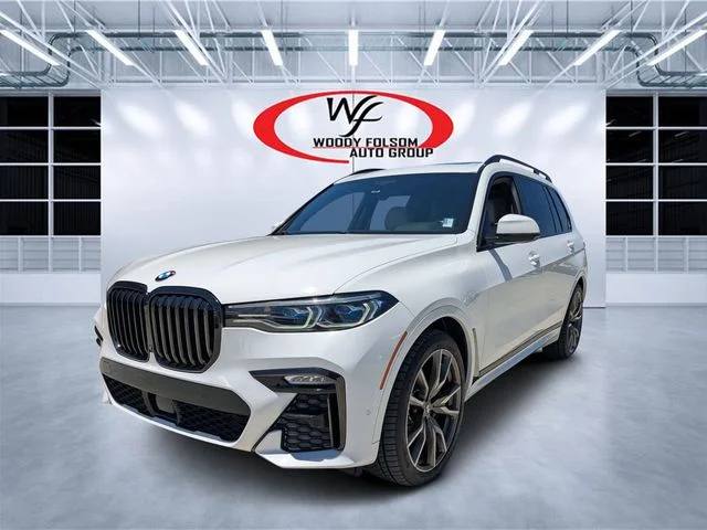 Used 2021 White BMW M50i image 7