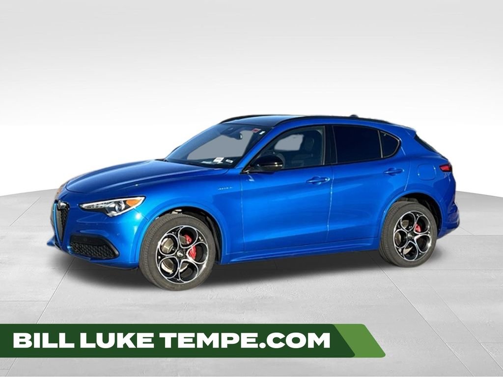 2023 Alfa Romeo Stelvio Veloce AWD's photo