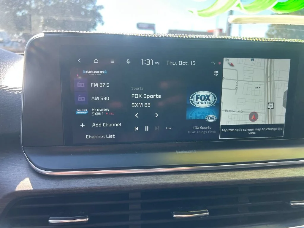 Used 2022 Black Kia EX image 18