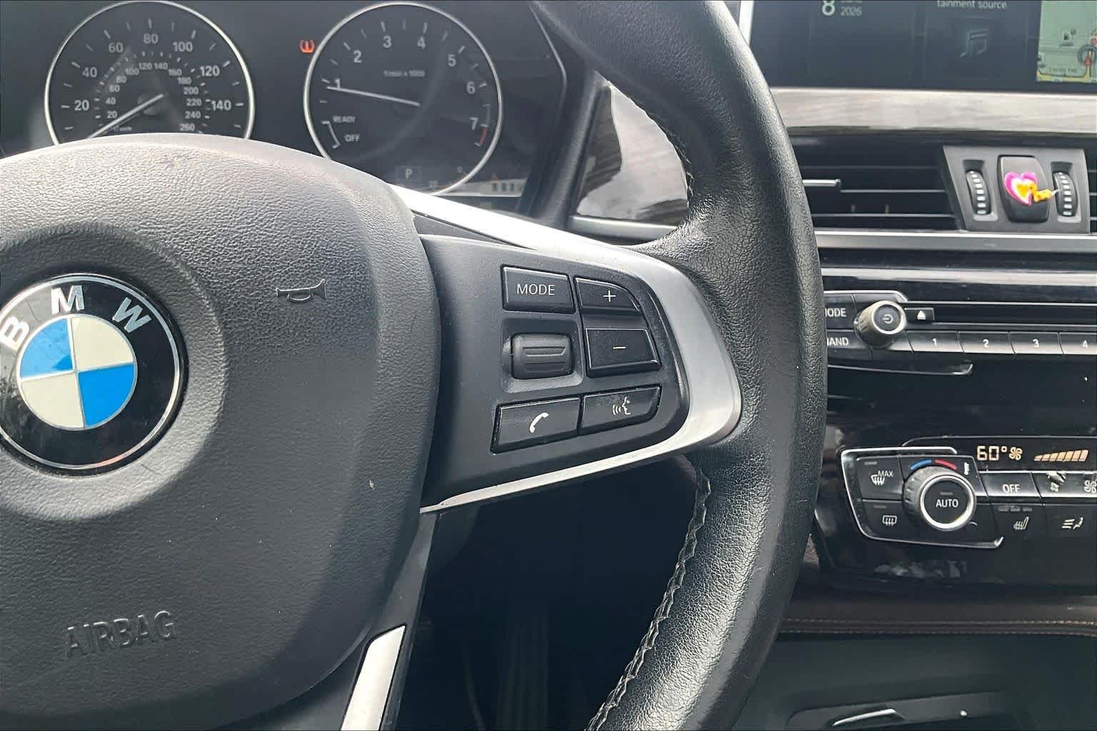Used 2018 Black Sapphire Metallic BMW sDrive28i image 24