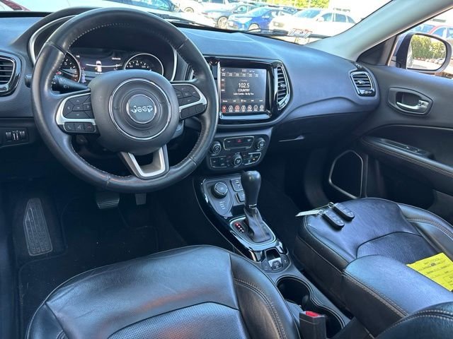 Used 2018 Silver Jeep Limited image 13