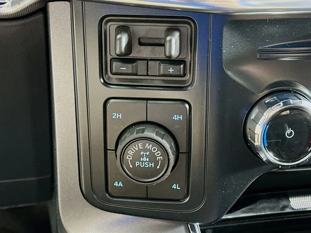 New 2026 Gray Ford Lariat image 21