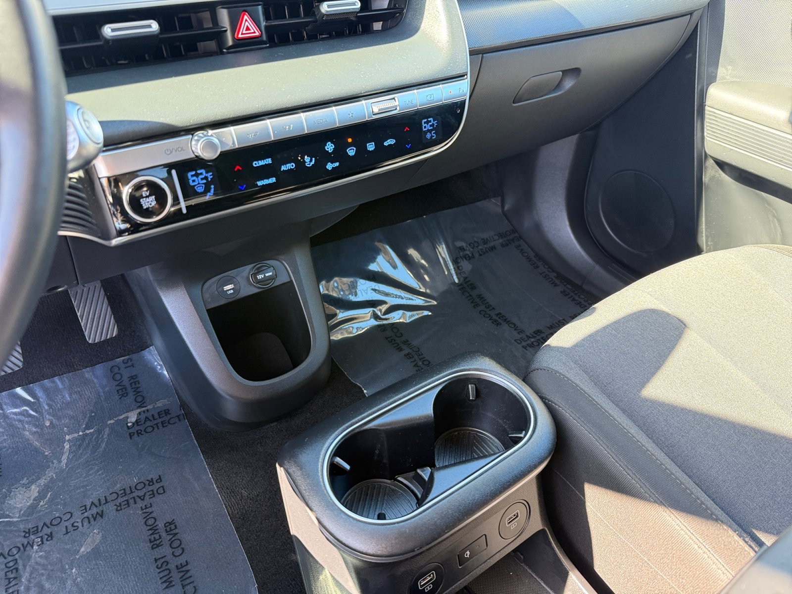 Used 2024 Blue Hyundai SEL image 13