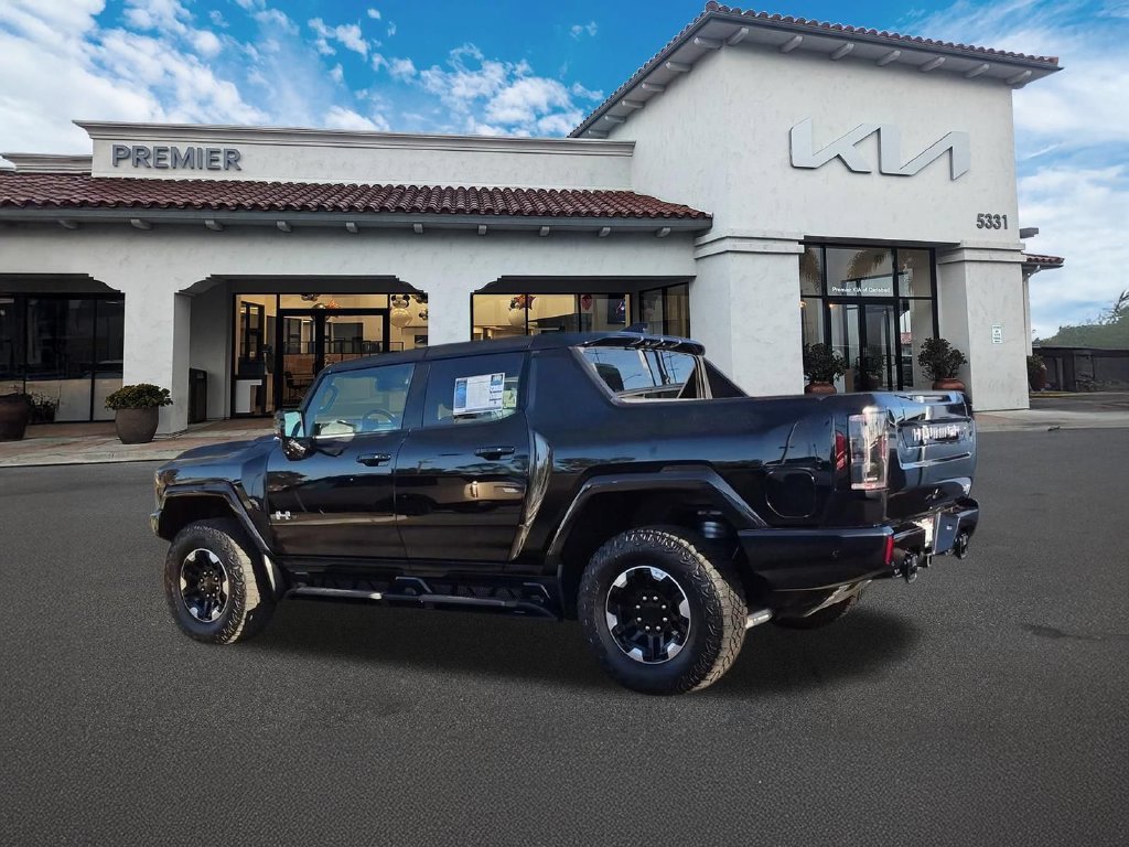 Used 2025 Void Black GMC 2X image 6
