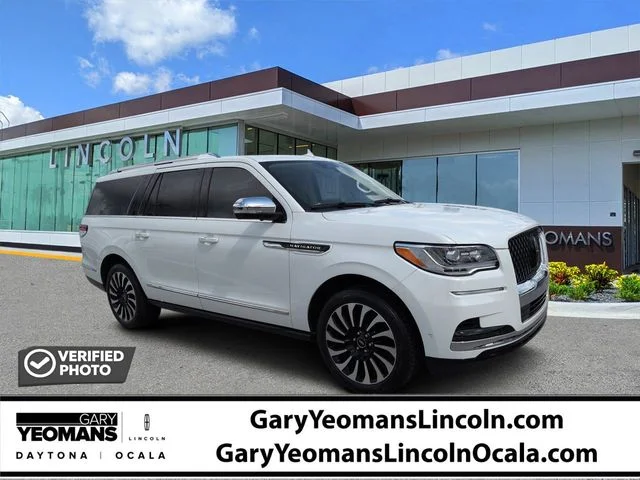 2022 Lincoln Navigator Black Label