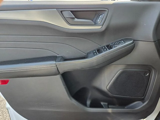Used 2023 White Ford Active image 36
