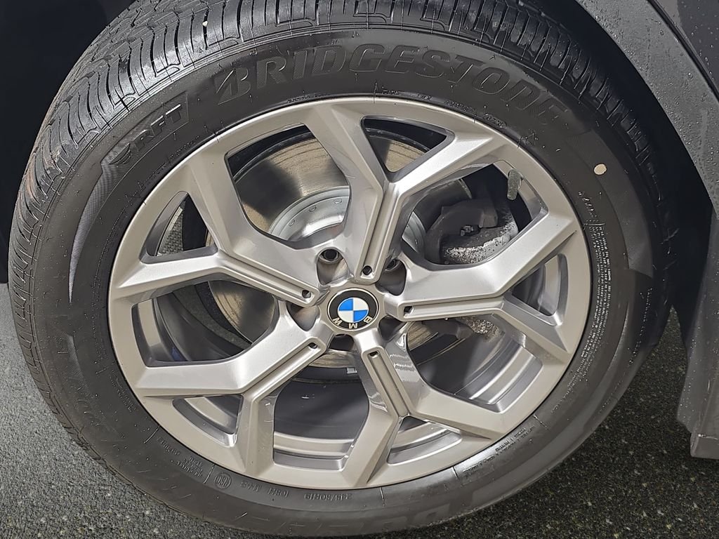 Certified Used 2023 Dark Graphite Metallic BMW xDrive30i image 34