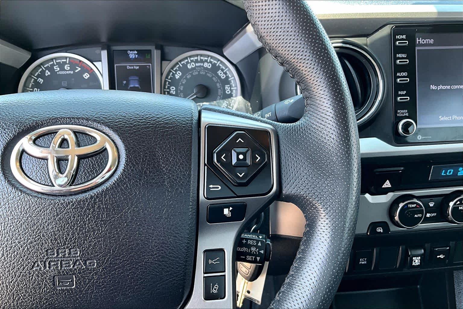 Used 2022 White Toyota SR5 image 24