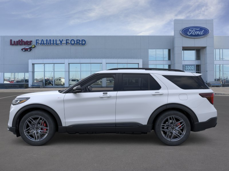 New 2026 Space White Metallic Ford ST-Line image 34