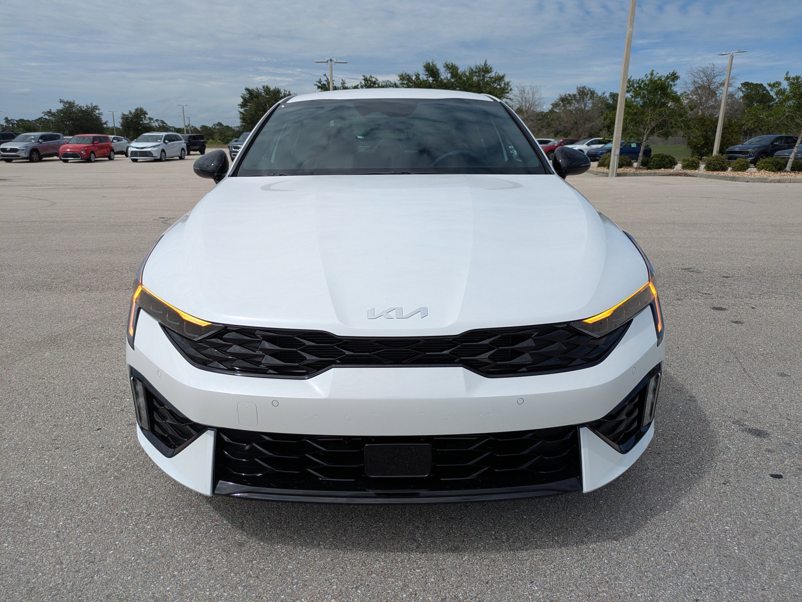 New 2026 Snow White Pearl Kia GT-Line FWD image 9