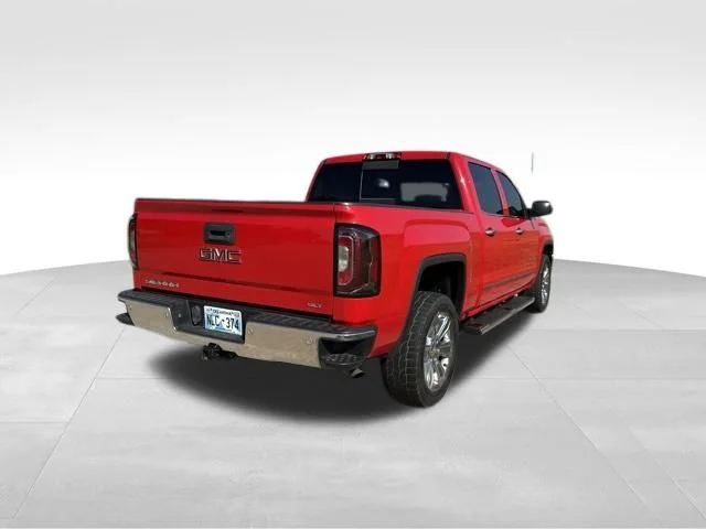 Used 2016 Red GMC SLT image 3