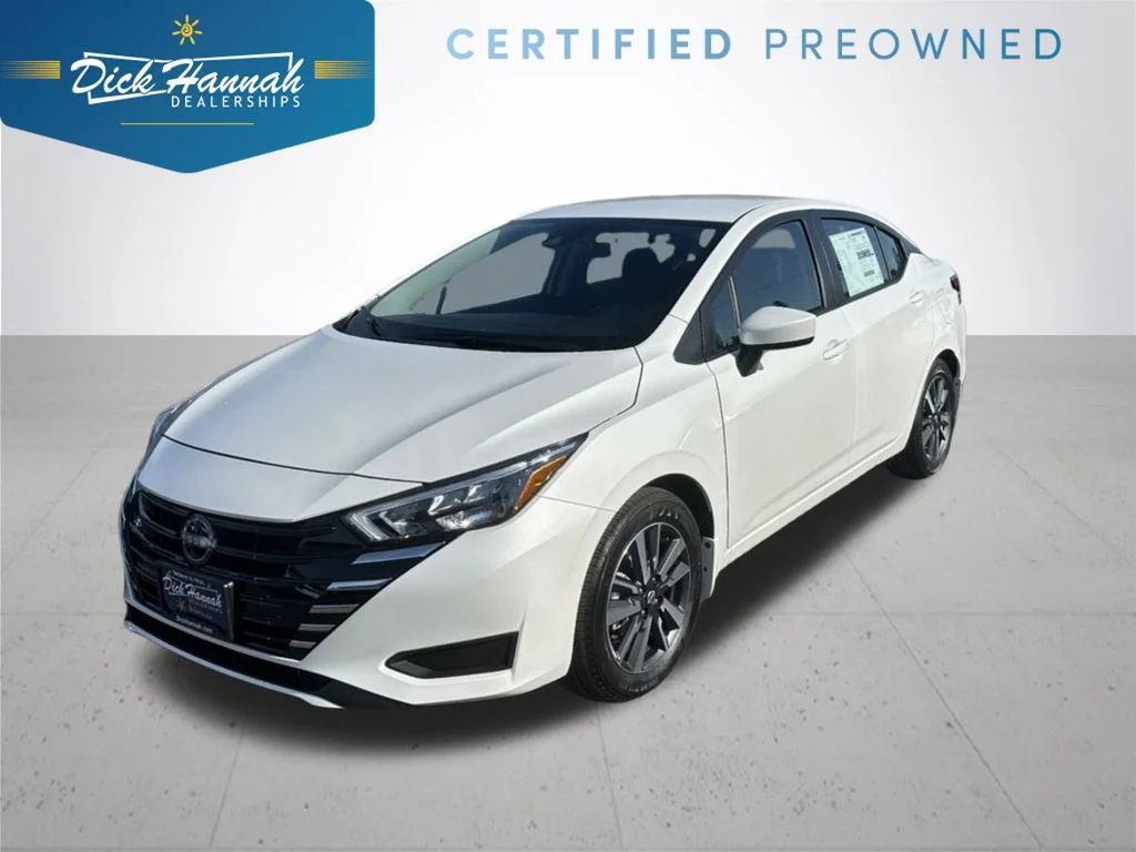 2025 Nissan Versa 1.6 SV CVT's photo