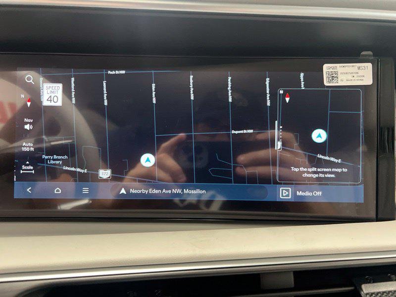 New 2027 Black Hyundai SEL Premium AWD image 29