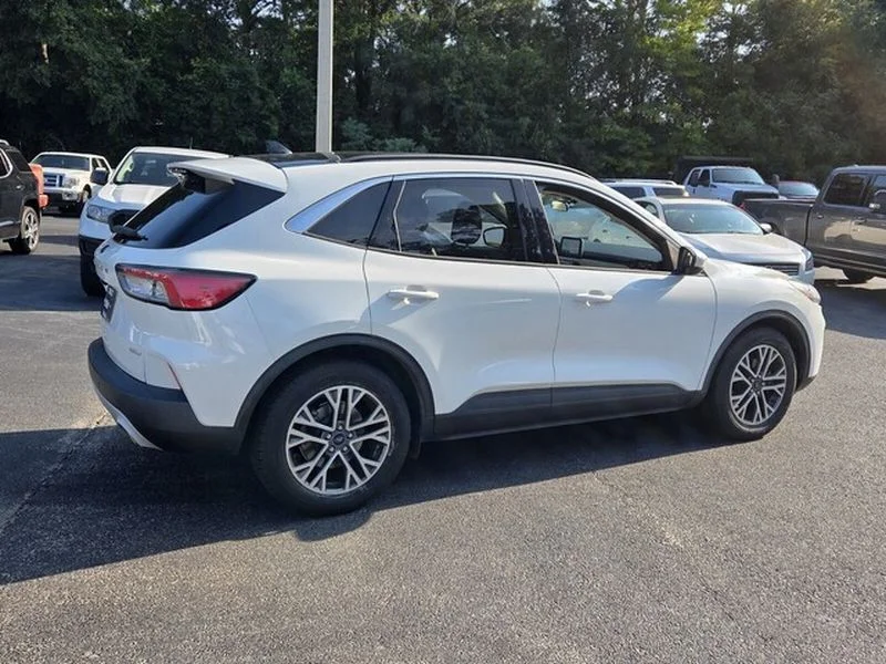 Used 2020 Star White Ford SEL image 17