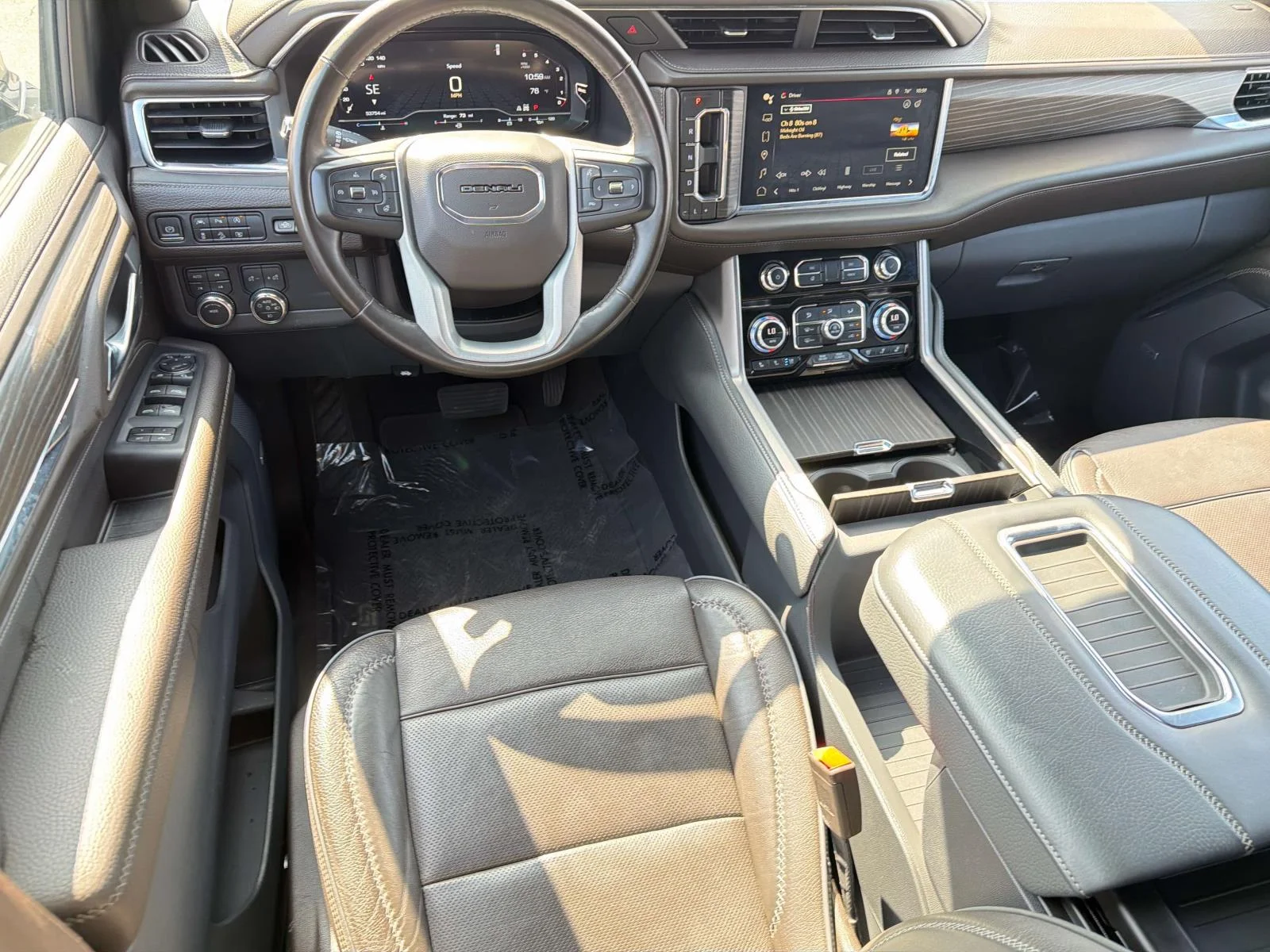 Used 2023 Midnight Blue Metallic GMC Denali image 11