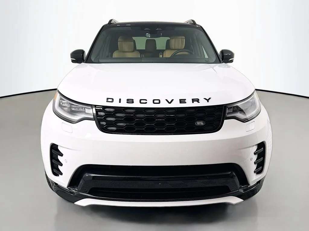 New 2026 Fuji White Land Rover Dynamic SE image 6