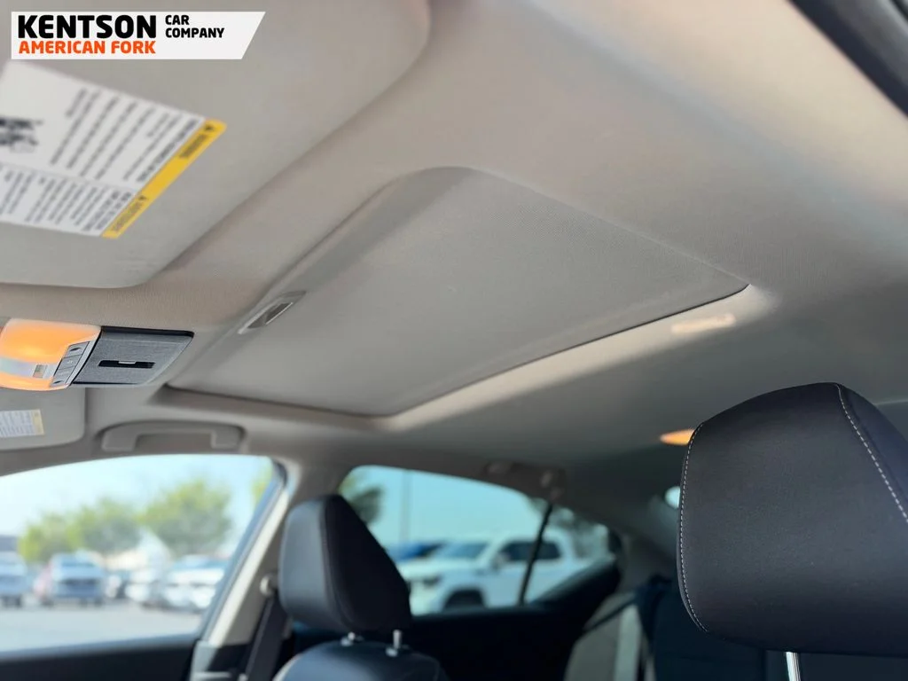 Used 2019 Black Nissan 2.5 SV image 25