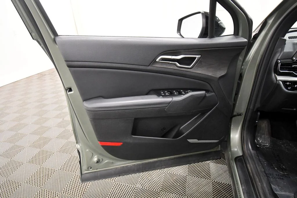 Certified Used 2023 Green Kia X-Line image 13